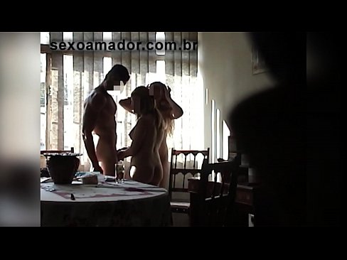 ❤️ Sexveninder inviterer en kæmpe mand og en trekant med ham ❤️ Russisk porno at da.tube-sexer.ru